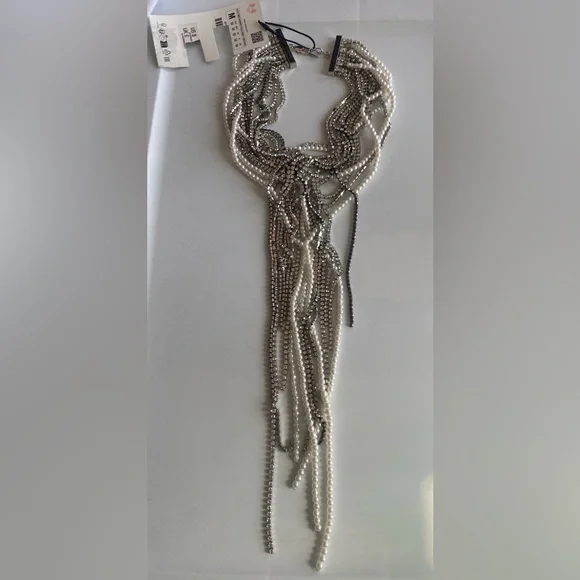 NWT Zara Faux Pearl and Rhinestone Necklace - Picture 2 of 8